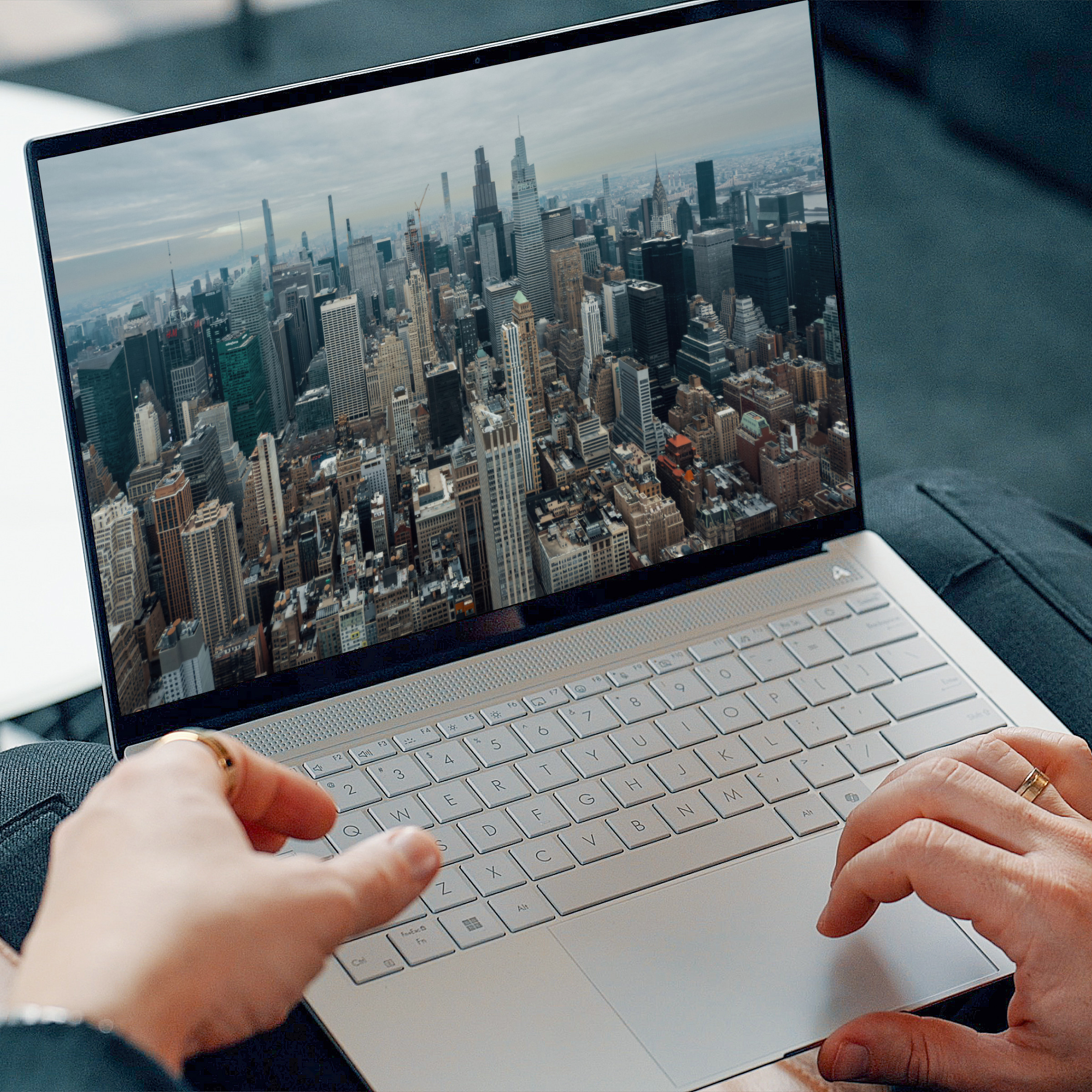 102 NYC 6K Wallpaper Pack - Image 7