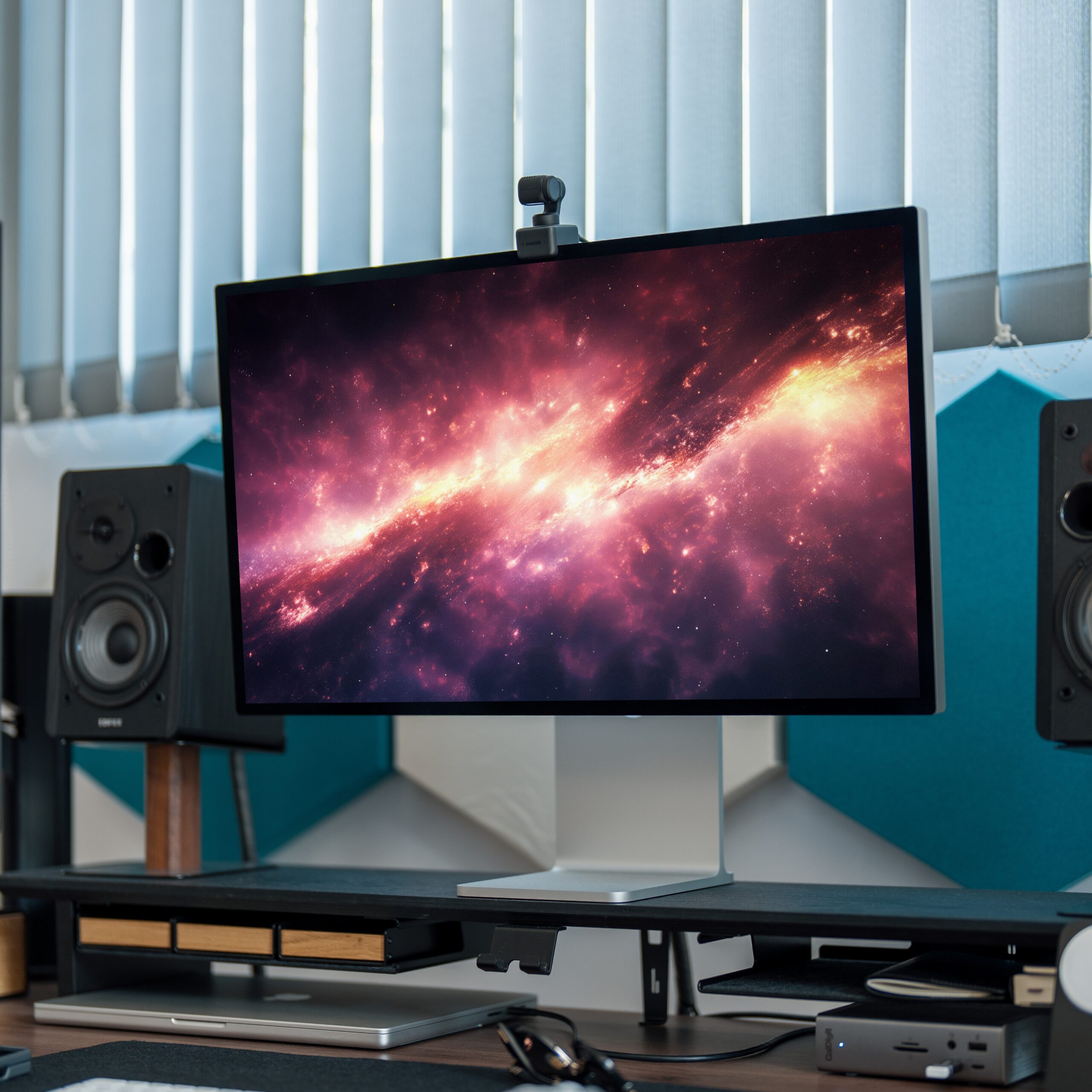 Galactic Odyssey 8K Wallpaper Pack - Image 6