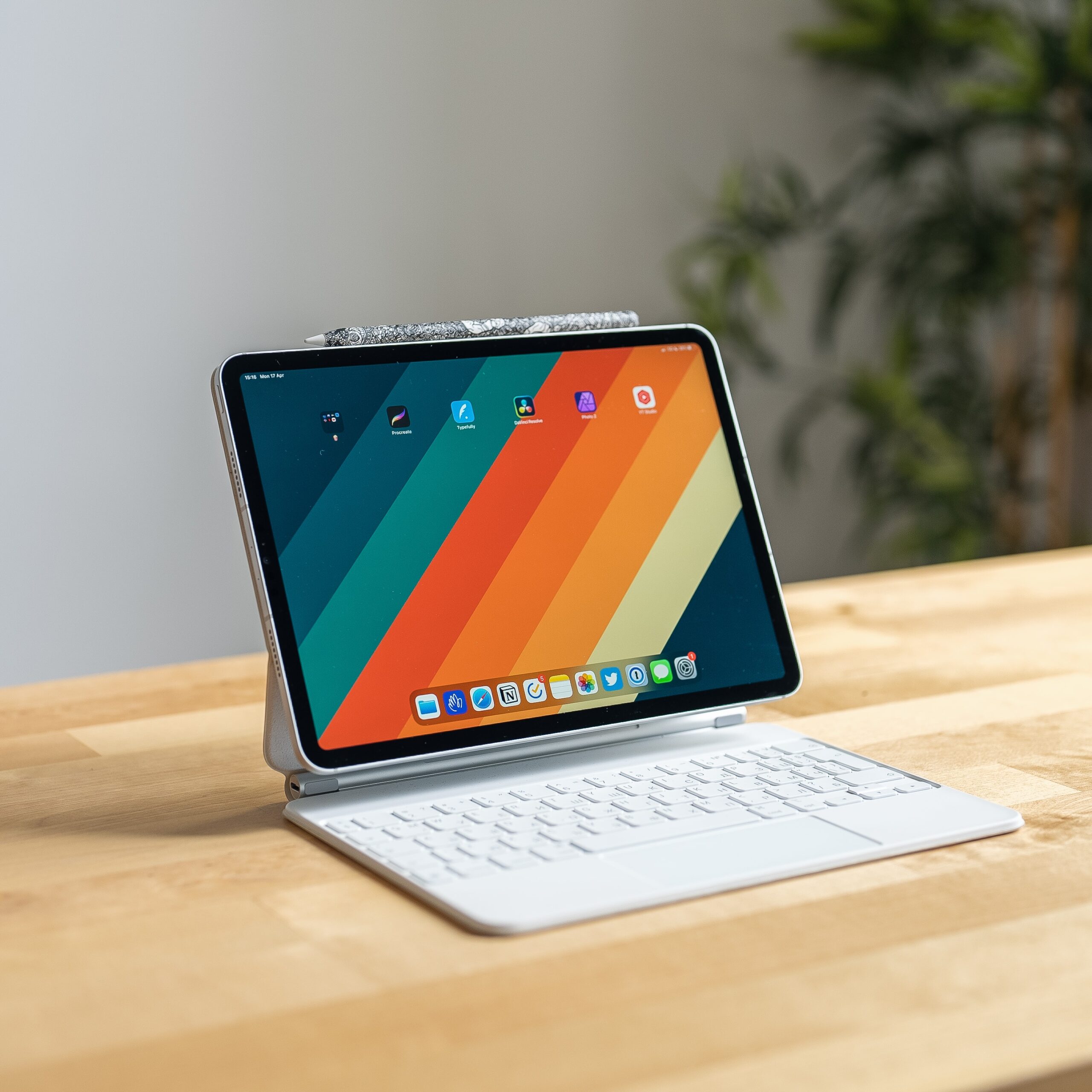Vintage Symmetry 8K Wallpaper Pack - Image 10